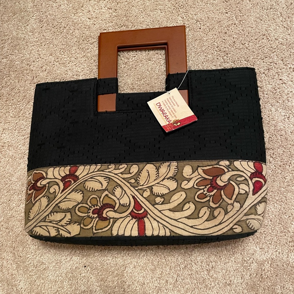 DWARAKA PLUS Eco-Friendly Hand Painted Artisan Bag With Square Handle